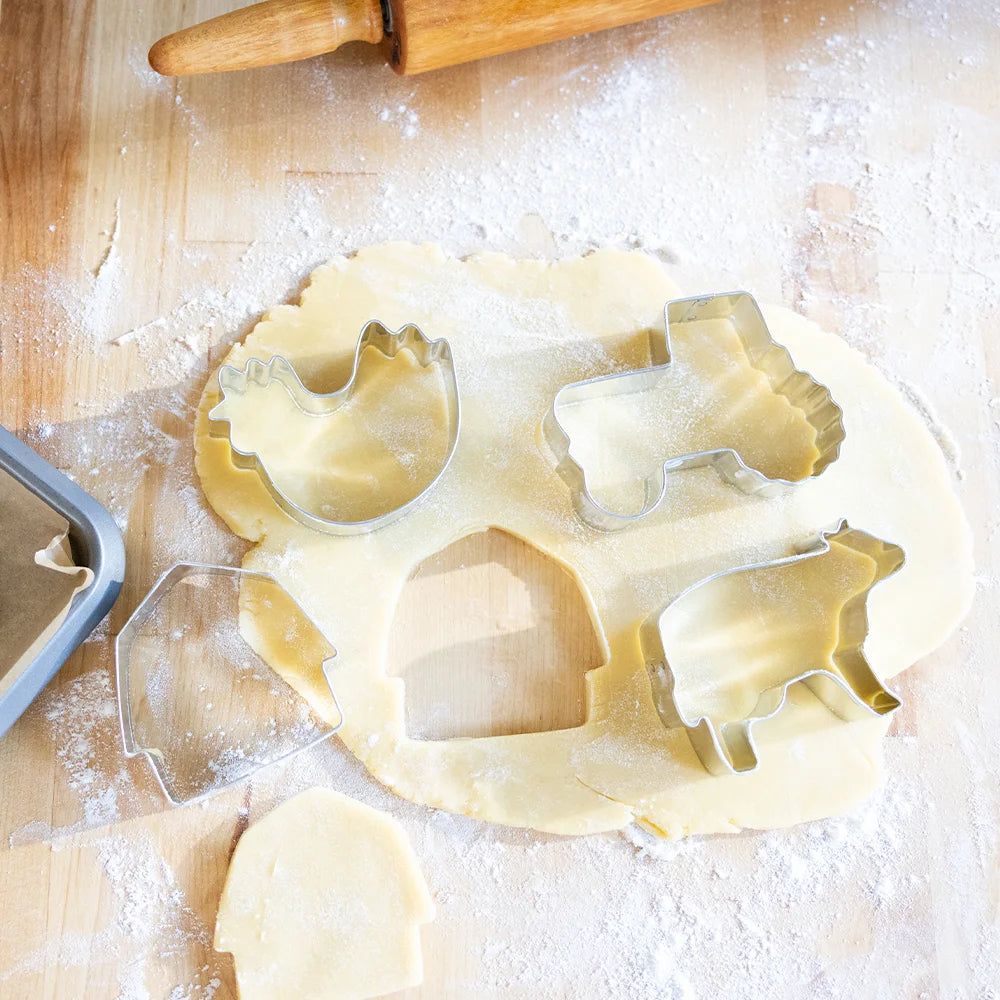 Farm Cookie Cutter Set in Set of Four color